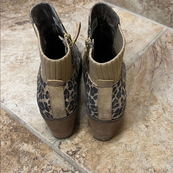 Toms Leopard Print Wedge Boots - Picture 4 of 5
